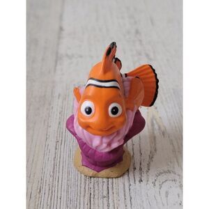 Finding Nemo‎ brushing Sea Life Disney Pixar toy figure